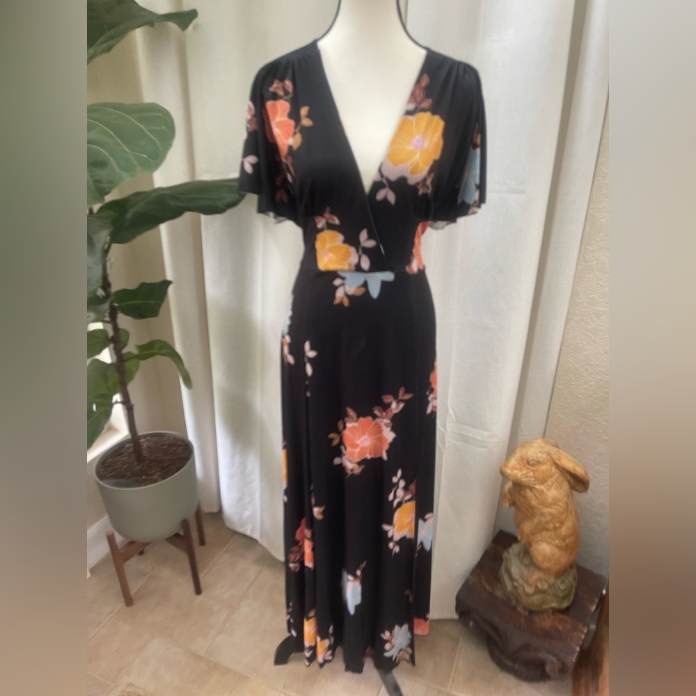 French Connection Eso Shikoku Spaced Maxi Dress